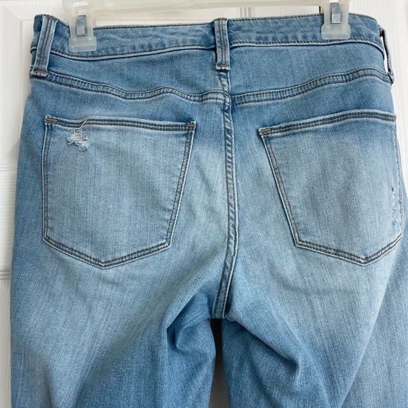 Universal Thread Midrise Jeans - Picture 6 of 9